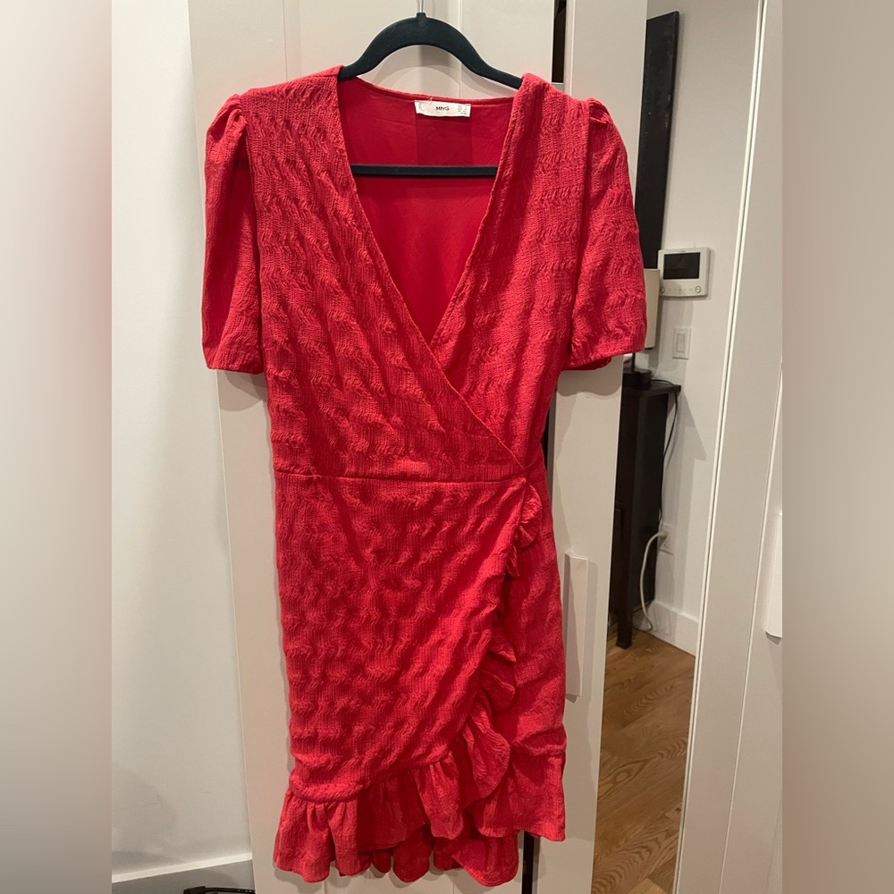 Ruffled wrap dress - Mango